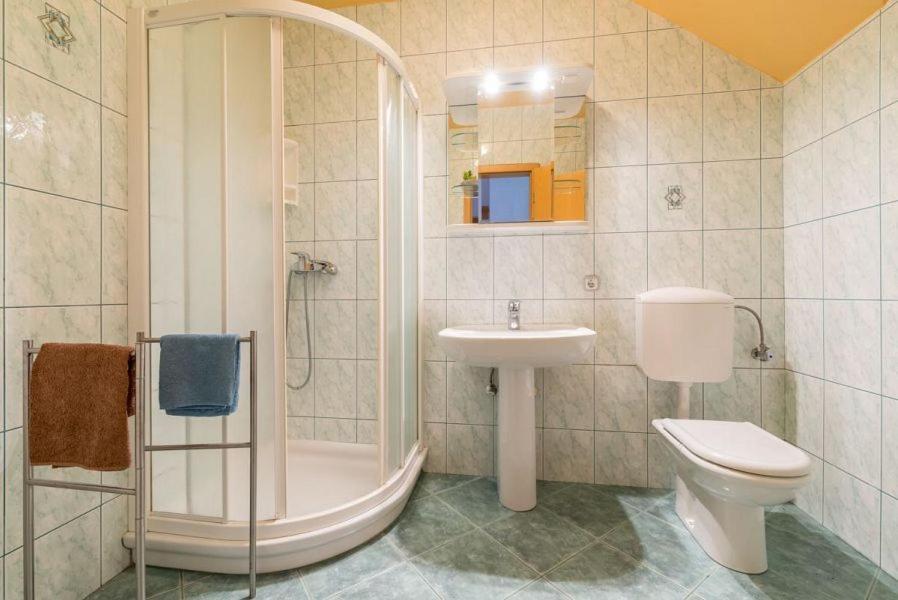 Apartma Jezerci Lägenhet Bled Rum bild